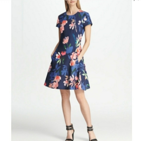 Dkny Dresses & Skirts - DKNY blue floral ALine fit and flare size 4 dress